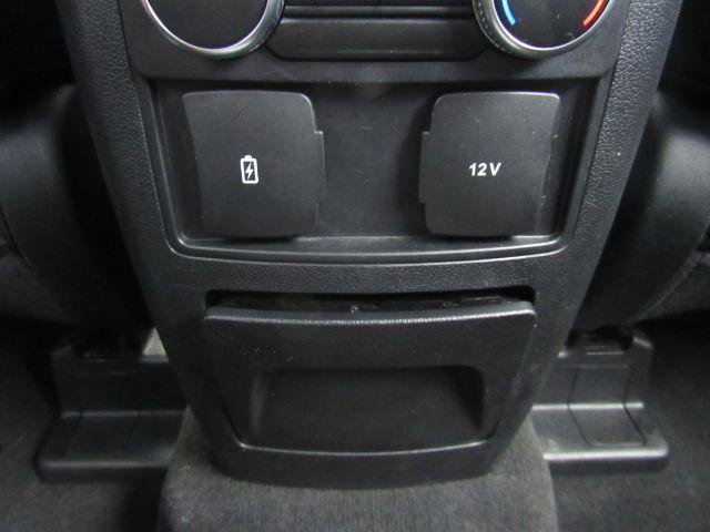 Photo of 2022 Star White Metallic Tri-Coat Ford Explorer