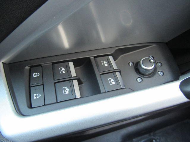 Photo of 2023 Ibis White Audi Q3