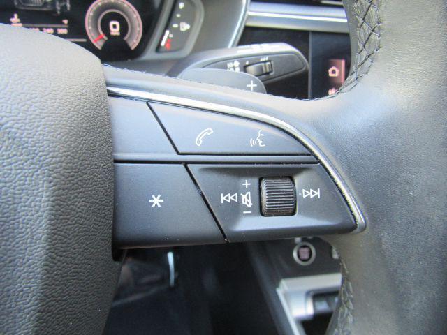 Photo of 2023 Ibis White Audi Q3
