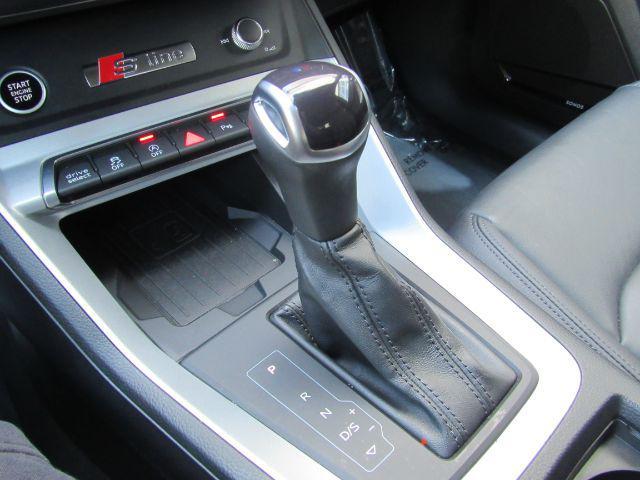 Photo of 2023 Ibis White Audi Q3