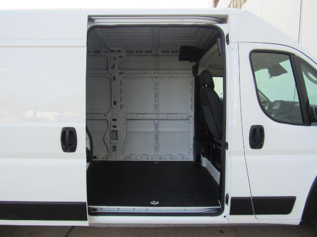 Photo of 2023 Bright White Clearcoat RAM ProMaster 2500