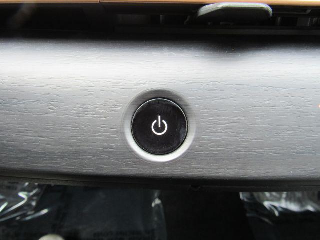 Photo of 2023 Black Diamond Pearl Nissan ARIYA
