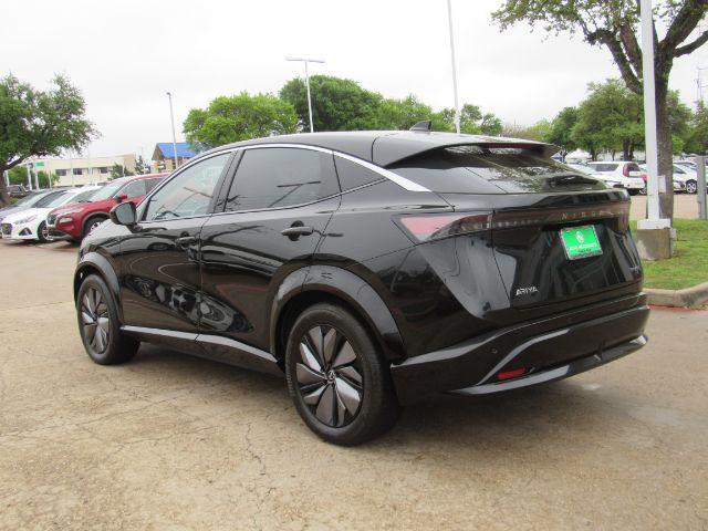 Photo of 2023 Black Diamond Pearl Nissan ARIYA