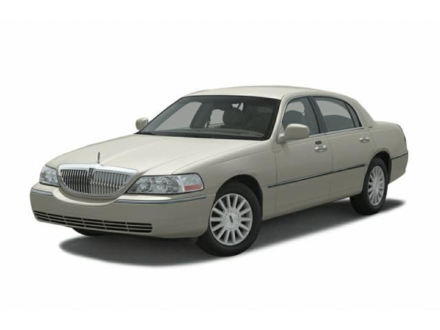 2003 Lincoln Town Car