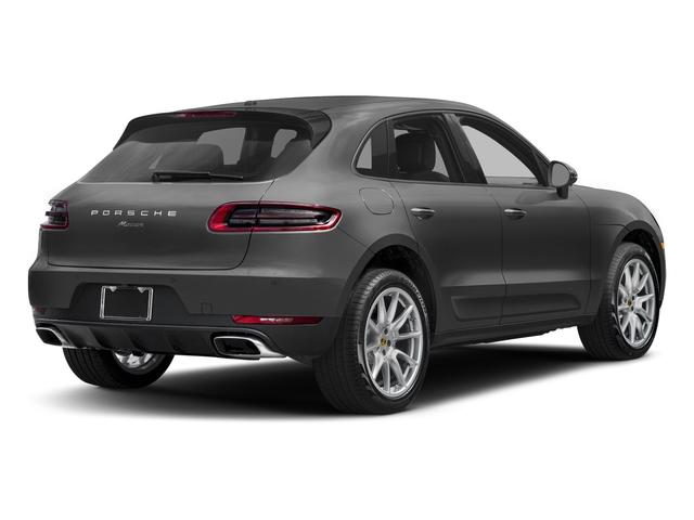 Photo of 2017 Black Porsche Macan