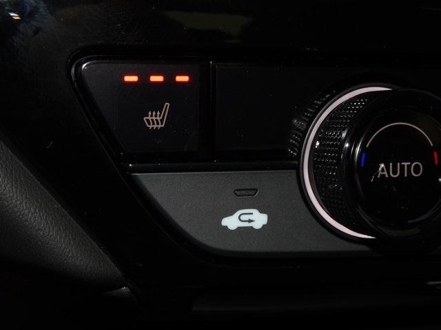 Photo of 2025 Platinum White Pearl Honda Accord Hybrid