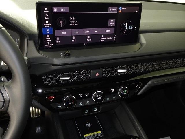 Photo of 2025 Platinum White Pearl Honda Accord Hybrid