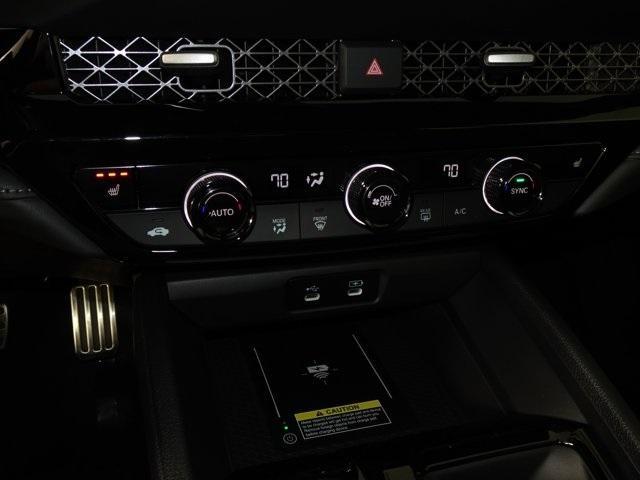Photo of 2025 Platinum White Pearl Honda Accord Hybrid