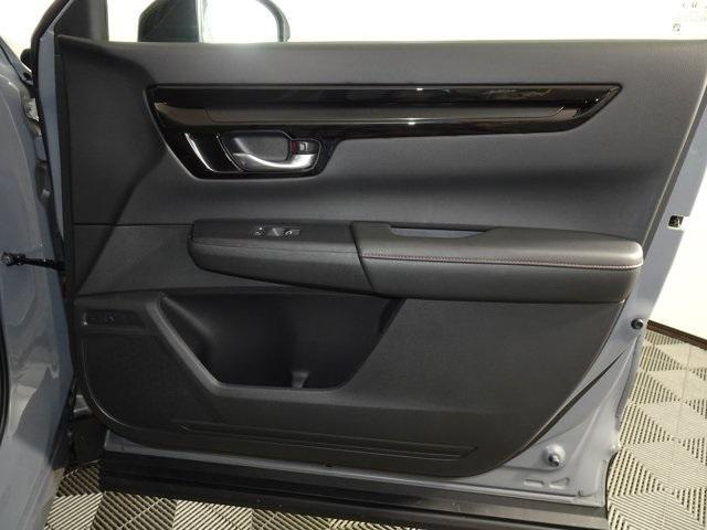 Photo of 2023 Urban Gray Pearl Honda CR-V Hybrid