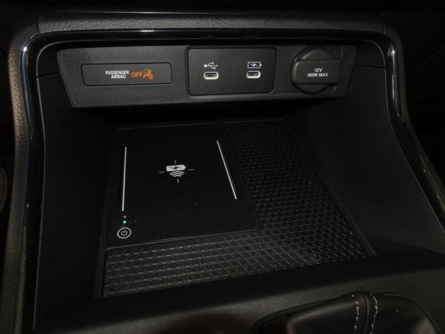 Photo of 2026 Crystal Black Pearl Honda CR-V