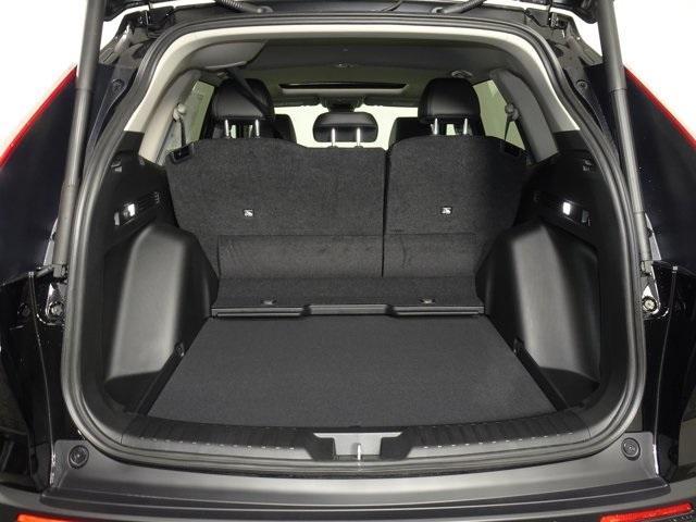 Photo of 2026 Crystal Black Pearl Honda CR-V
