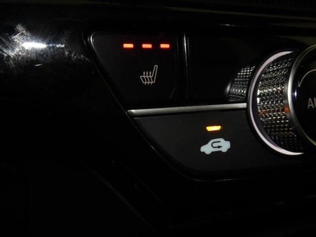 Photo of 2026 Crystal Black Pearl Honda CR-V