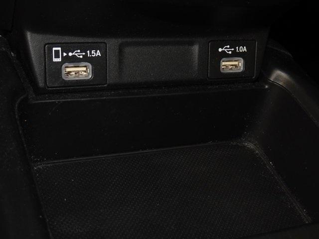 Photo of 2022 Platinum White Pearl Honda CR-V