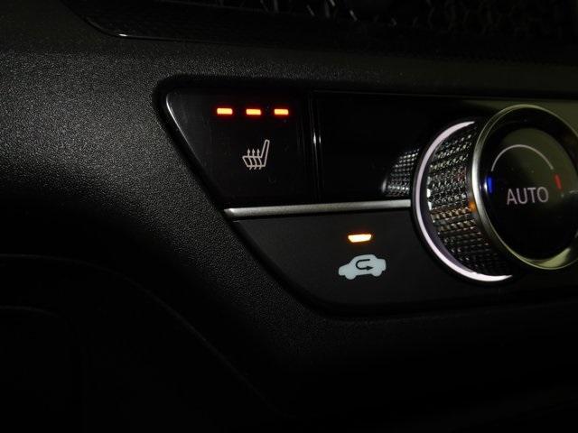 Photo of 2026 Platinum White Pearl Honda CR-V Hybrid