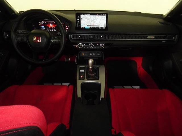 Photo of 2024 Championship White Honda Civic Type R