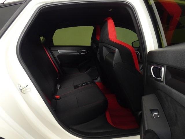 Photo of 2024 Championship White Honda Civic Type R