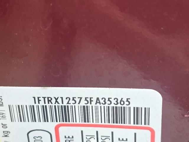 Photo of 2005 Bright Red Clearcoat Ford F-150