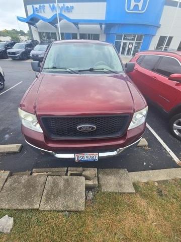 Photo of 2005 Bright Red Clearcoat Ford F-150