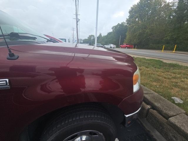 Photo of 2005 Bright Red Clearcoat Ford F-150