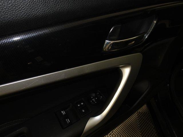 Photo of 2014 Crystal Black Pearl Honda Accord