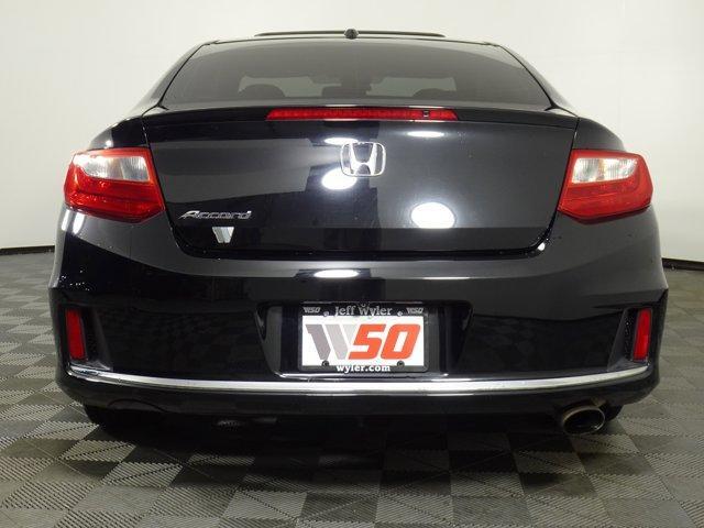 Photo of 2014 Crystal Black Pearl Honda Accord