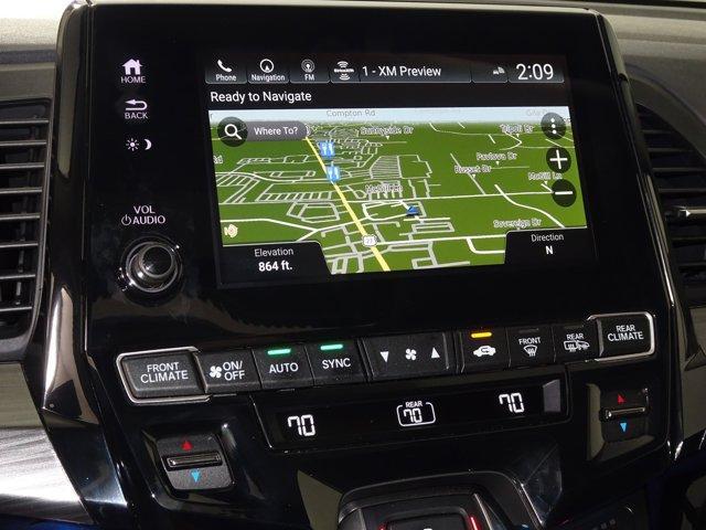 Photo of 2024 Platinum White Pearl Honda Odyssey