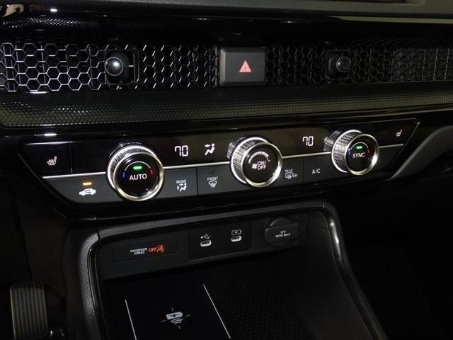Photo of 2026 Solar Silver Metallic Honda CR-V