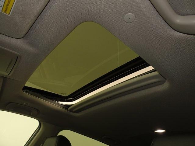 Photo of 2026 Solar Silver Metallic Honda CR-V