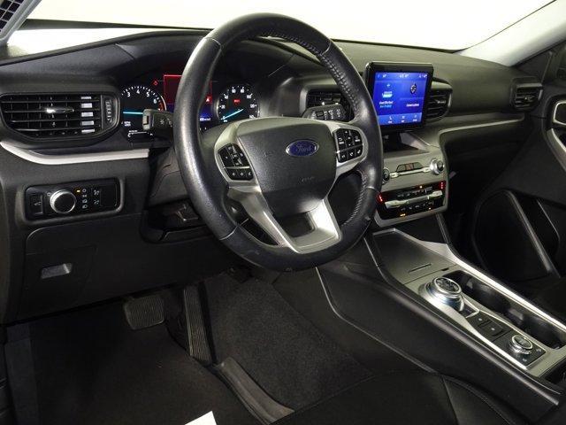 Photo of 2023 Agate Black Metallic Ford Explorer
