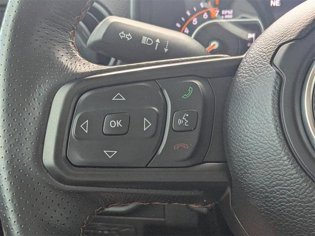 Photo of 2024 Bright White Clearcoat Jeep Gladiator