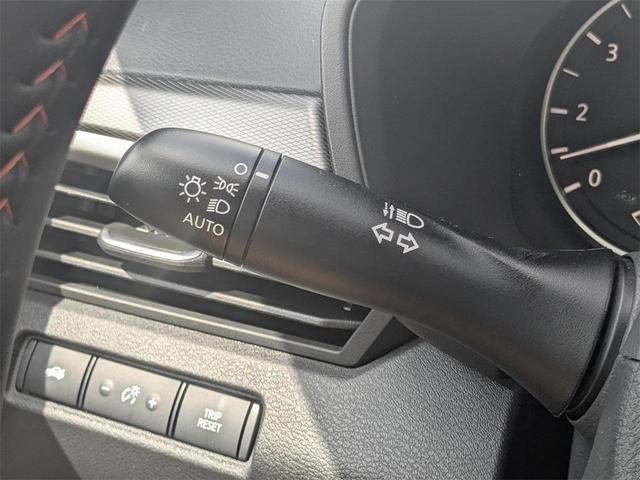 Photo of 2025 Gray Sky Pearl Nissan Altima