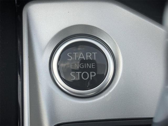 Photo of 2025 Gray Sky Pearl Nissan Altima
