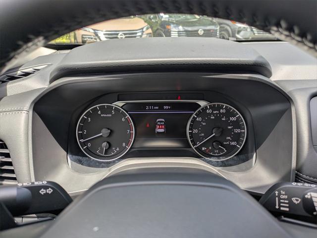 Photo of 2025 Super Black Nissan Rogue