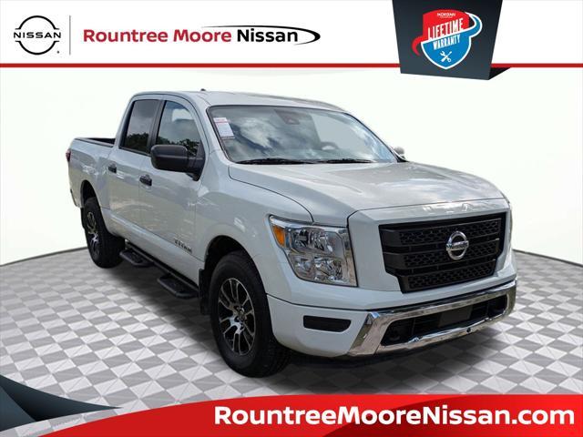 2022 Nissan Titan