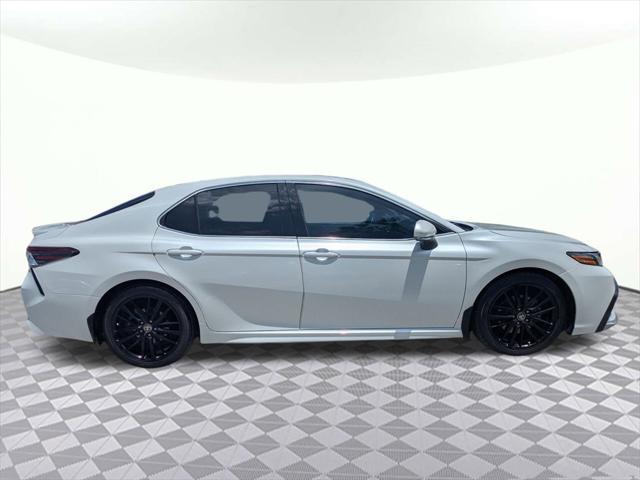 Photo of 2021 Wind Chill Pearl Toyota Camry