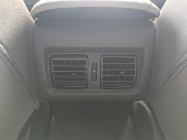 Photo of 2021 Wind Chill Pearl Toyota Camry