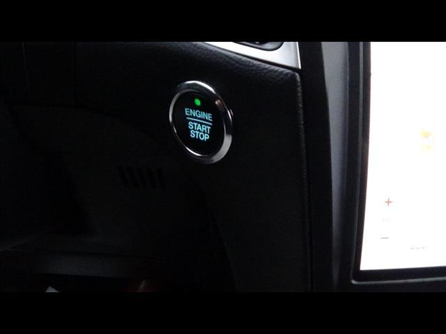 Photo of 2024 Iconic Silver Ford Edge