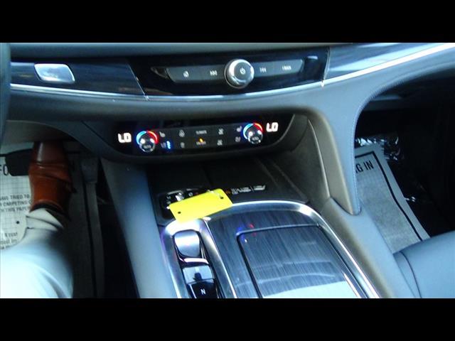 Photo of 2024 Ebony Twilight Me Buick Enclave
