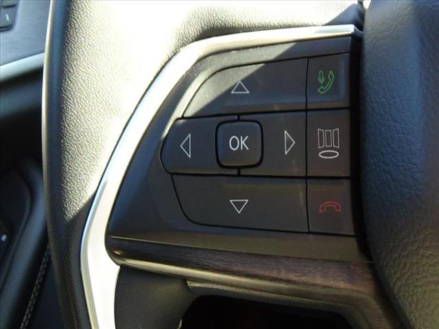 Photo of 2023 Bright White Jeep Grand Cherokee