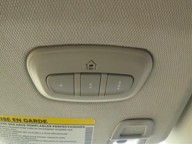 Photo of 2023 Bright White Jeep Grand Cherokee