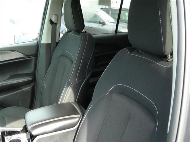 Photo of 2023 Baltic Gray Jeep Grand Cherokee L