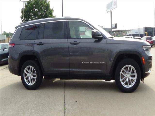 Photo of 2023 Baltic Gray Jeep Grand Cherokee L