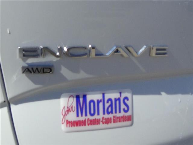 Photo of 2024 Summit White Buick Enclave