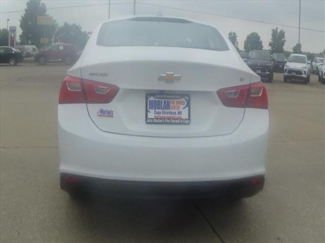 Photo of 2024 Summit White Chevrolet Malibu