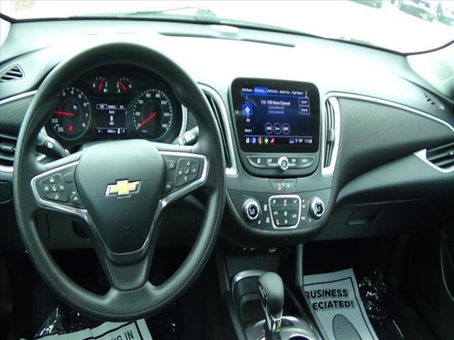 Photo of 2024 Summit White Chevrolet Malibu