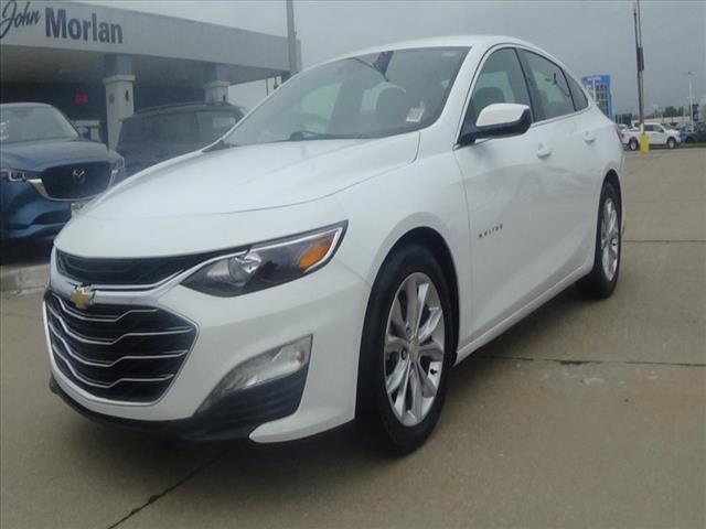 Photo of 2024 Summit White Chevrolet Malibu