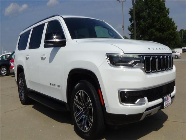 Photo of 2023 Bright White Jeep Wagoneer L