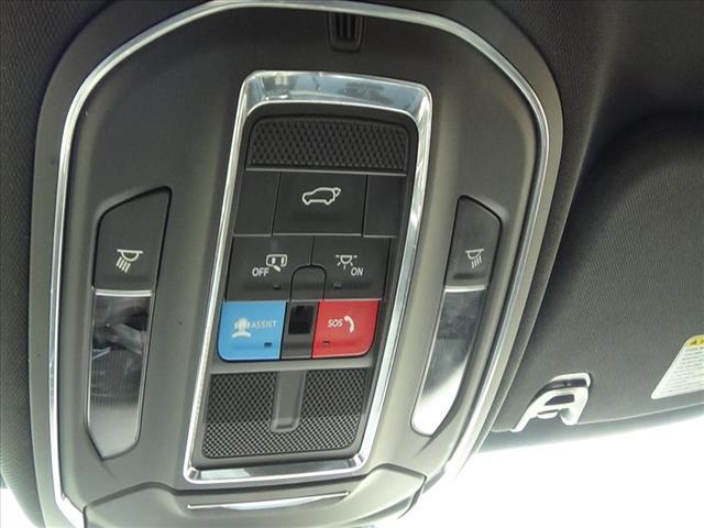 Photo of 2023 Bright White Jeep Wagoneer L