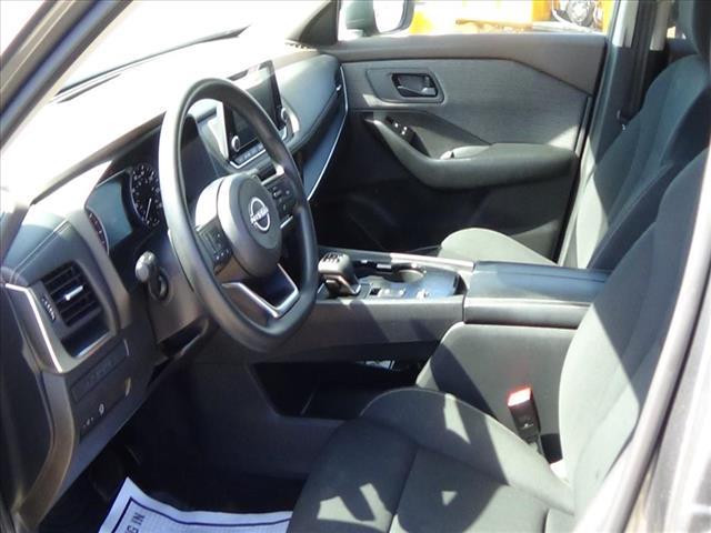 Photo of 2023 Gun Metallic Nissan Rogue