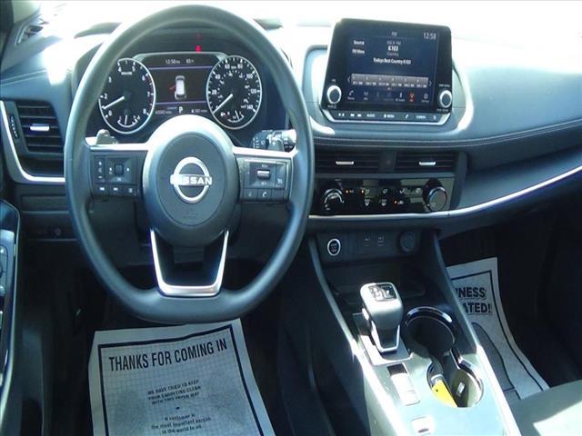 Photo of 2023 Gun Metallic Nissan Rogue